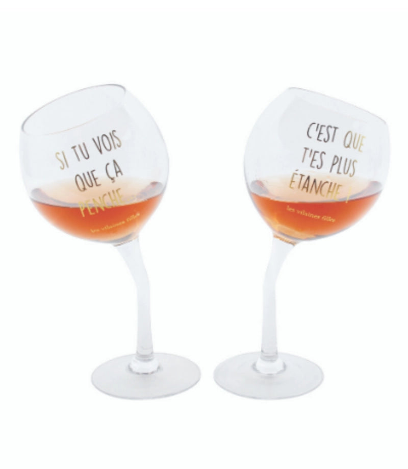 Set of 2 tilted glasses