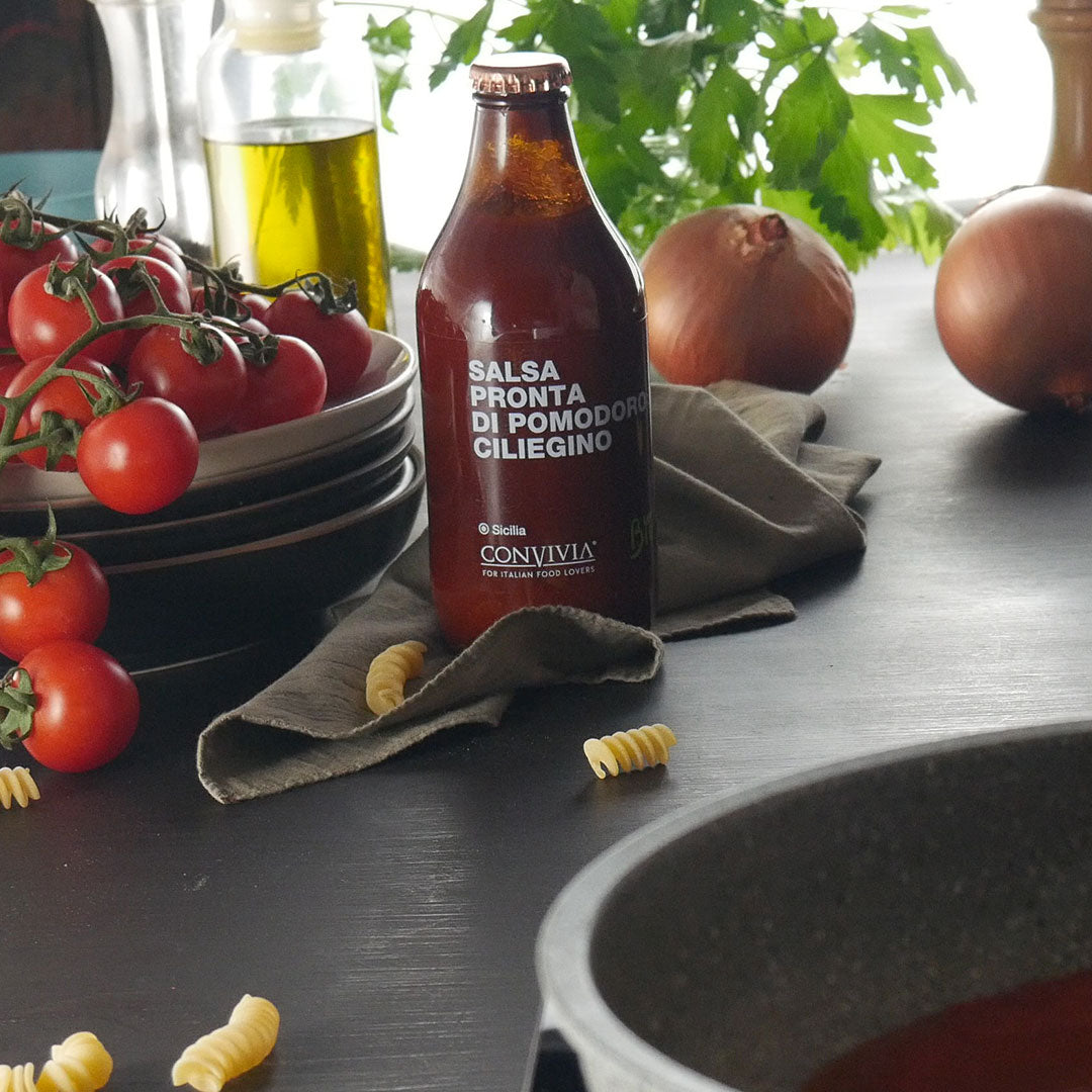 Ready-to-use organic cherry tomato sauce